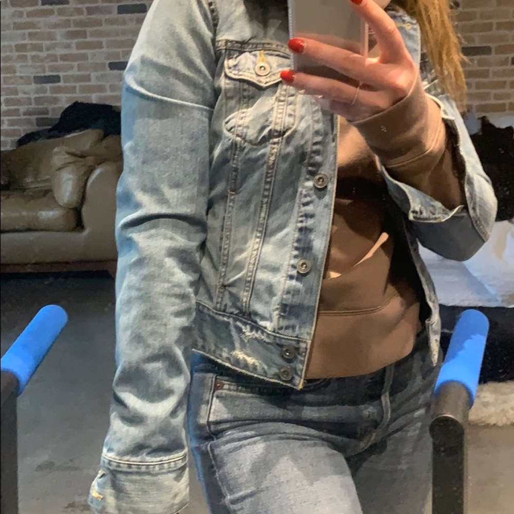 Jean jacket - Picture 3 of 3